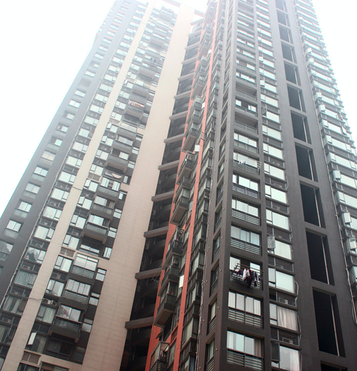 ���̰���