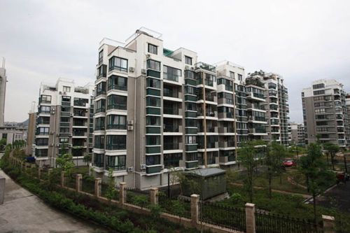 ���̰���